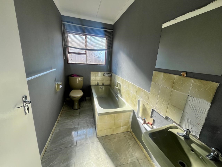 4 Bedroom Property for Sale in Haven Hills Eastern Cape